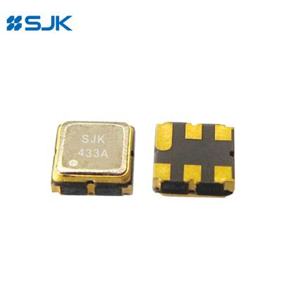 China SMD DCC6 SAW Resonator 3.8 X 3.8mm For SMT Technology for sale