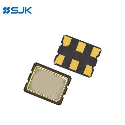 China SMD 3225 HCSL Oscillator Support 25~200MHz ±15ppm For Server for sale