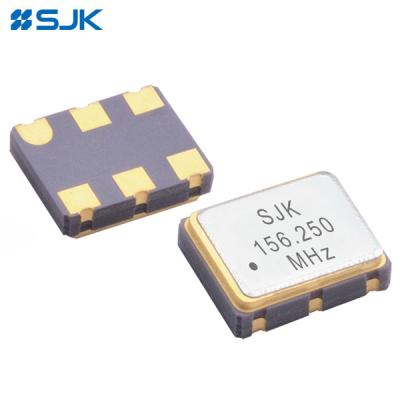 Cina SMD 3225 VCXO con uscita CMOS 3.3V ±50ppm -40~+85°C Per FPGA in vendita