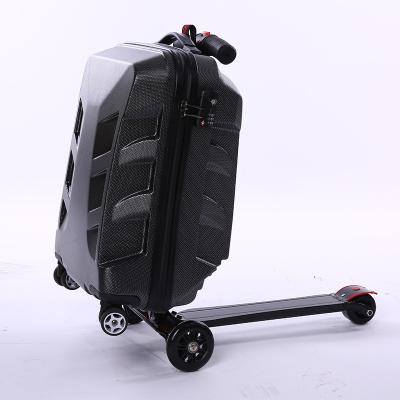 China Easy To Carry Personality Scooter Factory Luggage Suitcase Foot Brake Scooter Luggage for sale