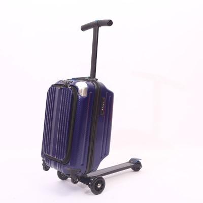 China Easy To Carry New Style Low Price Factory Luggage Suitcase Foot Brake Scooter Luggage for sale