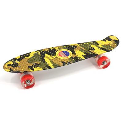 China Youth Factory Supply Accept Custom Made Abec-5 Bearing Led Lightweight Plastic Skateboard for sale