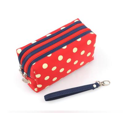 China For Collection Or Fashion Design Large Capacity Promotional Zipper Bag Daily Cosmetic Organizer Bag Storage With Dots Print Bag for sale