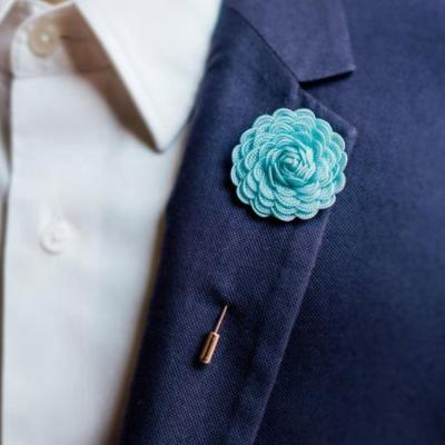 China Fashionable Handcrafted Cloth Men's Brooch Wedding Flower Lapel Pin for sale