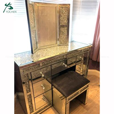 China Fully Assembled Super Luxury Crushed Diamond Dressing Table Vanity Table with Diamond Vanity Desk Set for sale