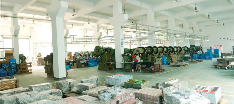 Verified China supplier - Wuhu Runye Tins Making Co., Ltd.