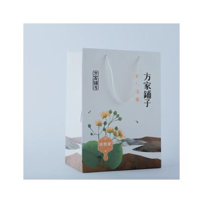 China Beautiful and environmentally friendly diverse environmentally sensitive popular custom manufactures gift paper bags for sale