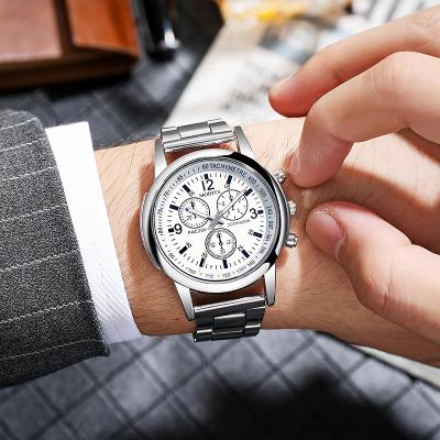 China Factory Direct Wholesale Alloy Watch Mens Blu-ray Gift Steel Band Watch Men Fashion Men's Quartz Watch for sale