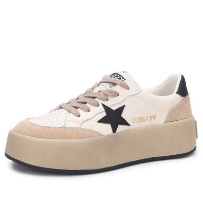 China Student Thick Bottom Shoes Lightweight Star Lace Up Dirty Dirty Shoes Leather Trim Casual Style Walking Shoes for sale