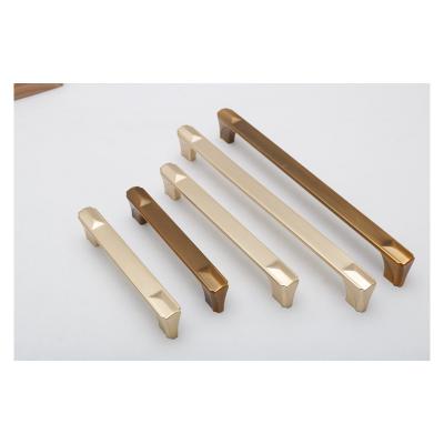 China New Type Modern Door Sale Well Zinc Alloy Handle for sale