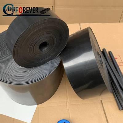 China 2PE Heat Shrink Wraparound Sleeves With Closure Patch For Pipeline Joint Coating for sale