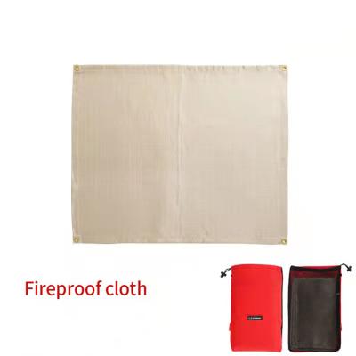 China Easily Cleaned Outdoor Camping Insulation Blanket Mat Flame Retardant Fiberglass Heat Resistant Outdoor Blanket for sale