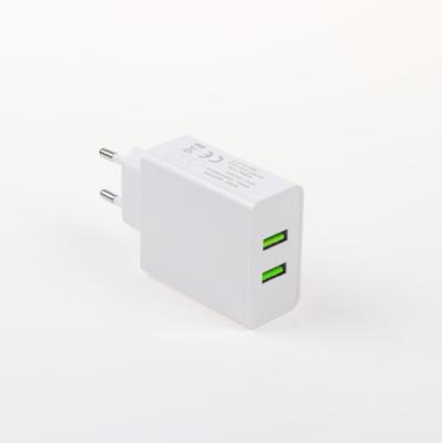 China Household Electrical Appliances ETL CE ROHS Certificate 2 QC3.0 36W Dual QC Fast Charging Charger With EU/US Plug for sale