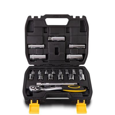 China 21 21 Bit Kit 10mm Car Repair Ratchet Socket Wrench Set Universal Socket Wrench Tool Kit With Plastic Tool Box for sale