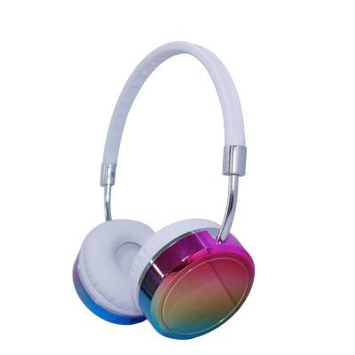 China colorful 10 meter earphone headsets handsfree wireless kids over ear earphone wholesale for sale