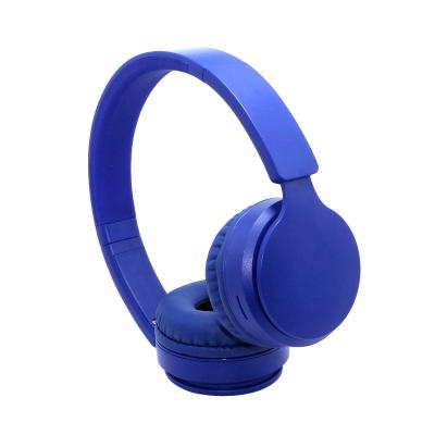 China 10m Headphones Small Blue Tooth Headphones Over-Ear Wireless Headphones Learning Studio Headphones For Students for sale