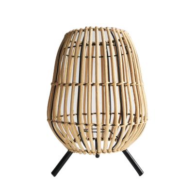 China XH Antique Handmade Wicker Woven Rattan Table E27 Lamp for sale