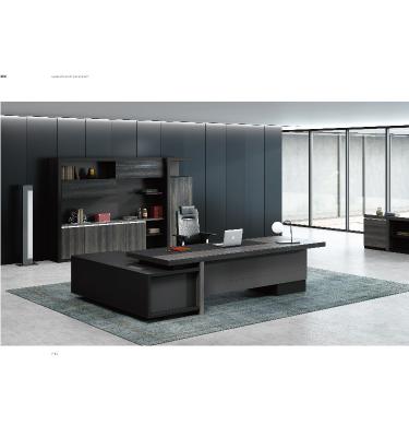 China 2019 PANEL office luxury modern executive desk Yikonglong Commercial Furniture for sale