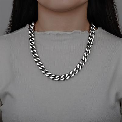 China 2022 Fashion New Style Custom Length Reflected White Light Night Add Cuban Chain Stainless Steel Material Reflective Necklace For Men for sale