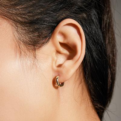 China Vintage Mercery Gold Hoop 14K Hoop Earrings Shape Charm Design Solid Gold Huggies Hoop 14K Solid Gold Hoop Earrings for sale