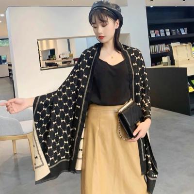 China Fashion Trend Fashion Bow Pattern Multicolor Women's Cashmere Thick Scarf Simple Shawl Scarf for sale