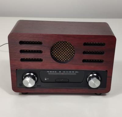 China Factory Supply Retro Simple& Wood Radio Best Retro Wooden Radios, Portable For Home Or Outdoor Use for sale