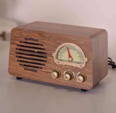 China AM fm radio wooden vintage wireless analog radio with AM FM BT for sale