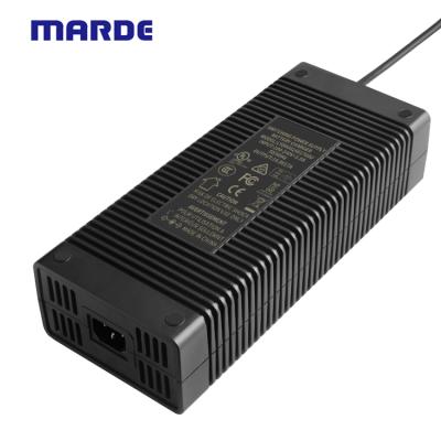 China 285.6W 16.8V 17A Photographic Extra Electric Battery Charger Light Energy Storage Power Storage Scooter CE KC16.8V Lithium Battery for sale