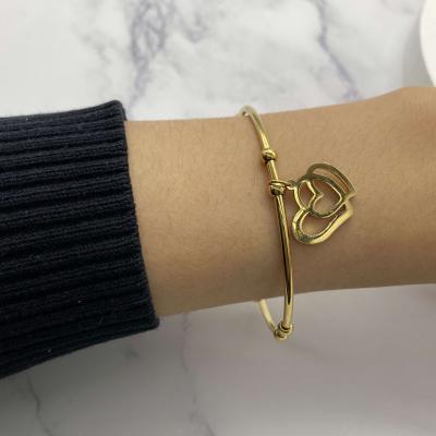 China FASHIONABLE Design Vintage Heart Ring Charm Bracelet 316L Stainless Steel Double Circle Dangle Cuff Bracelet For Gift for sale