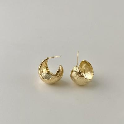 China TRENDY INS French Stylish 14K Gold Plated Brass Jewelry C Shaped Chunky Hoop Earrings for sale