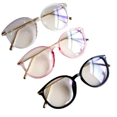 China 2021 3 Colors Fashionable Women Eyewear Fashion Women's Vintage Glasses Round Alloy Frame Spectacle Plain Female Glasses for sale