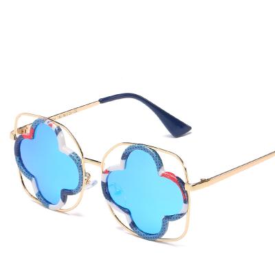 China High Quality Polarized Cute Flower Kids Sun Glasses Fashion Sun Glasses For Kids Baby UV Protection Brand Luxury Shades for sale