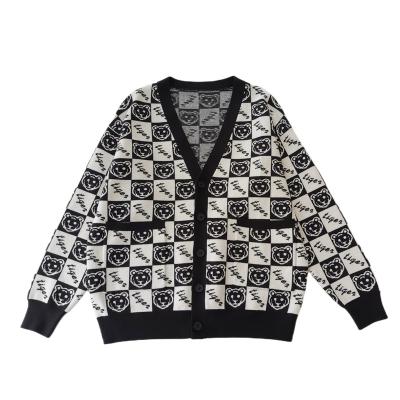 China Geometric Designed Argyle Pattern Jacket Knit Cardigan Anti-Wrinkle Cardigan Varsity Sweaters For Men for sale