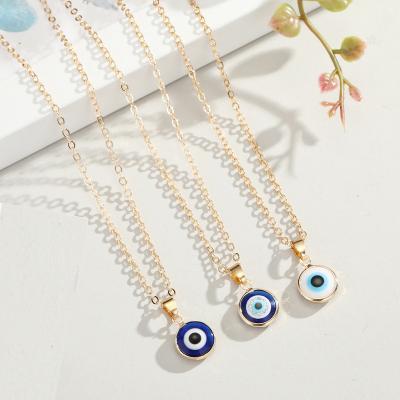 China Simple Fashion Classic Necklace Crystal Evil Eye Ladies Gold Jewelry Turkish Clavicle Pendant Clavicle Chain for sale