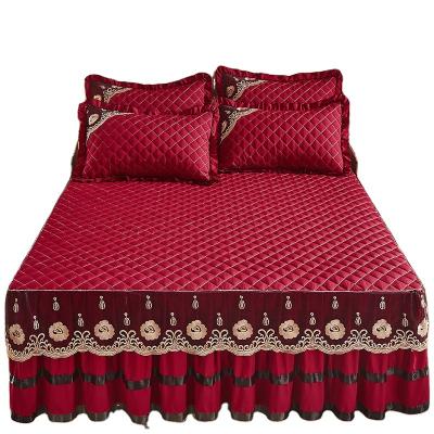 China Modern Polyester Solid Color Fitted Sheet Bed Set Queen Comforter Fitted Luxuryous Bedding Set for sale