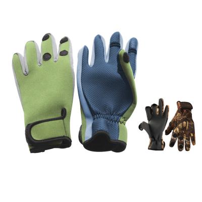 China KkaFFe waterproof 2022 outdoor sports climbing gloves warm winter gloves camouflage three-finger wear-resistant non-slip fishing gloves for sale