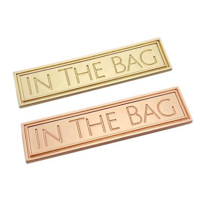 China Good Quality Gold Antioxidant Metal Engraving Logo Nameplates Tag For Handbags / Wallet for sale