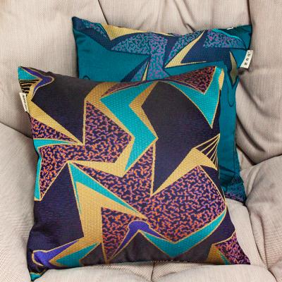 China Low MOQ Custom Woven Anti-Pull Jacquard Embroidery Cushion Covers For Patio Sofa Home Decoration for sale