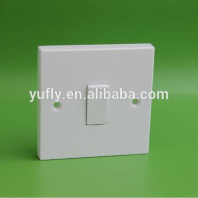 China UK Standard 220V 10A 1 Gang 1 Way /2 Way UK Home Using Light Switch Push Button Wall Switch Electrical Socket A010 for sale