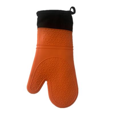 China Novelty Extra Long Professional Silicone Oven Mitts With Stitched Liner for sale