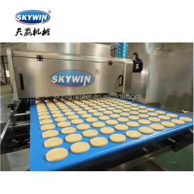 China Snack factory wire cutting and deposit biscuit making machine automatic biscuits making machine price in pakistan for sale