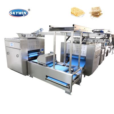 China Snack Factory 2019 New Hard Factory Price Cookie Soda Dough Sheeter Cookie Making Machine Price for sale