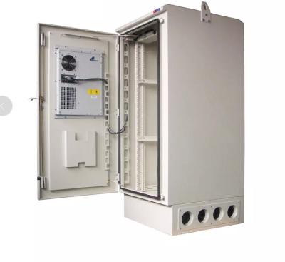 China IP55 IP65 Waterproof Outdoor Telecom Cabinets OEM 18U 22U 32U for sale