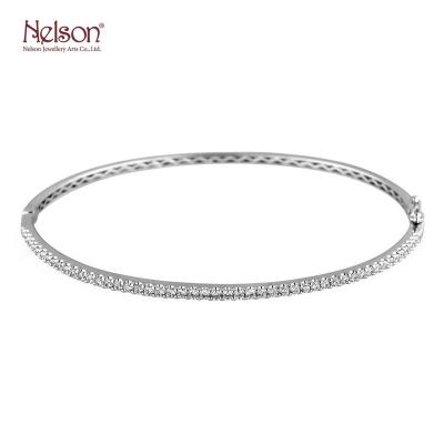 China Luxury Custom Jewelry 18K 750 White Gold Diamond Anniversary Bangle For Women Natural Zero Risk OEM ODM Manufacturer for sale