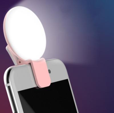 China Selfie Clip Mobile Phone Selfie Light Balm Selfie Light Balm Anchor Sufficiency Anchor Portable Instant Led Light Female Lamp for sale