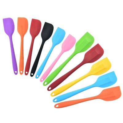 China Solid Non Stick Viable Heat Resistant Kitchen One Piece Silicone Spatula Silicone Scraper For Baking Cooking for sale