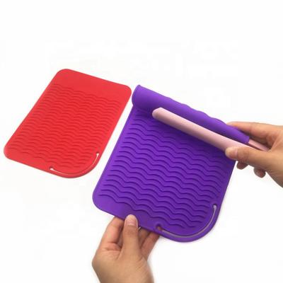 China Car Gripssiliocne Hair Irons Pads Good Heat Insulation High Quality Silicone Mats, Curling Iron Styling Station Mats for sale