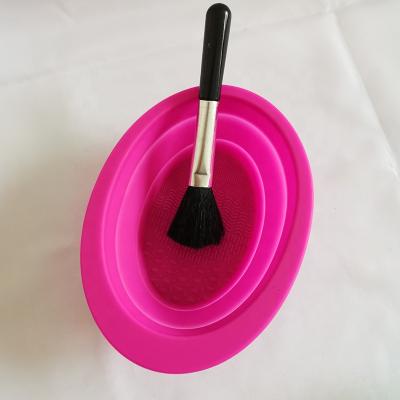 China Folding Bowl With Friction Pad On The Bottom 2022 Best Makeup Silicone Cleaning Brush Mat Folding Bowl For Cleaning Various Makeup Brushes for sale