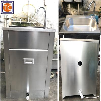 China SUS304 or SUS201 Stainless Steel Foot Pedal Operated Portable Hand Wash Sink for sale