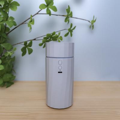 China Portable Car USB Air Humidifier Essential Oil Diffuser for sale